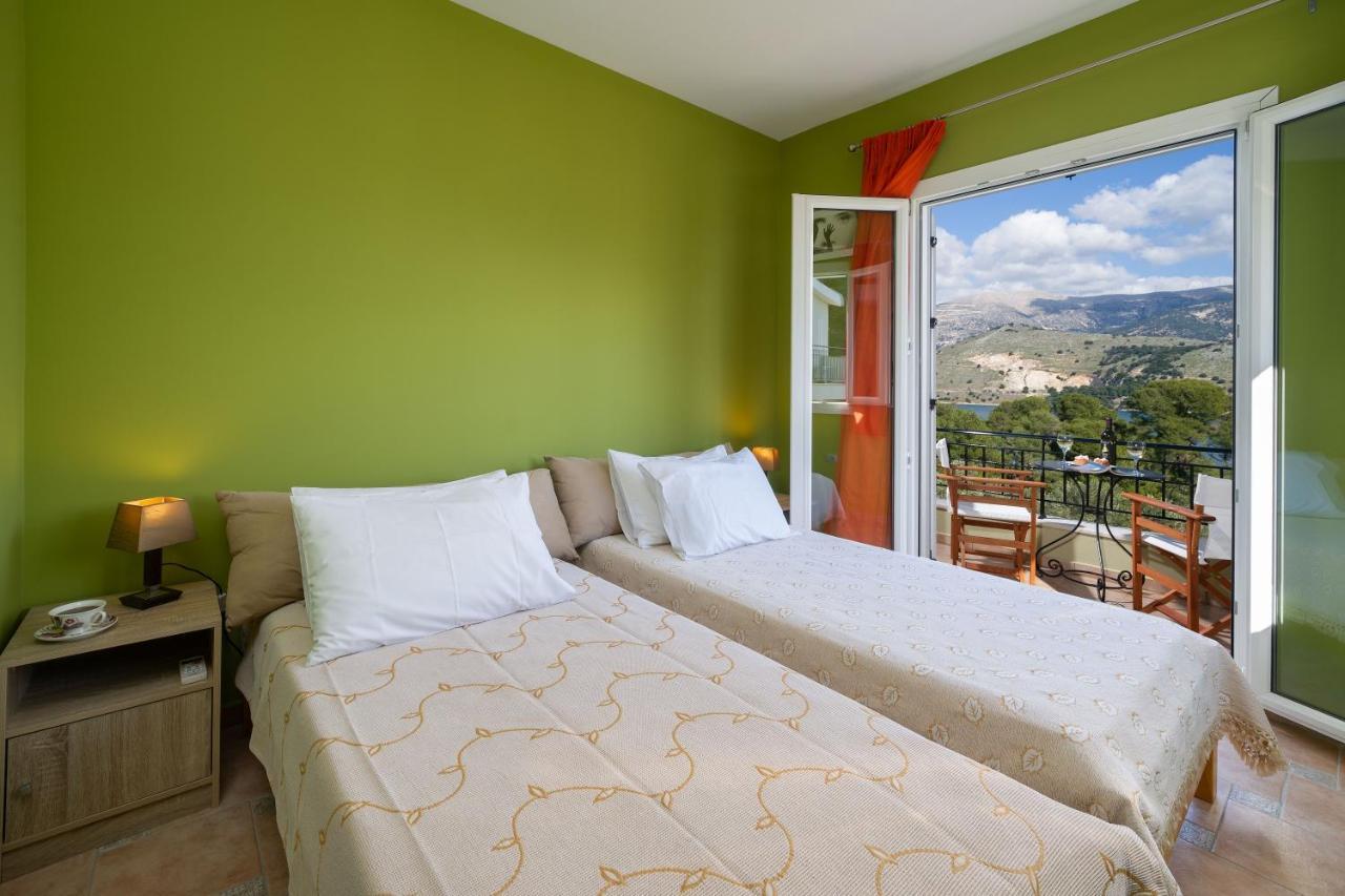 Cinema Themed House In Argostoli Vila Exterior foto